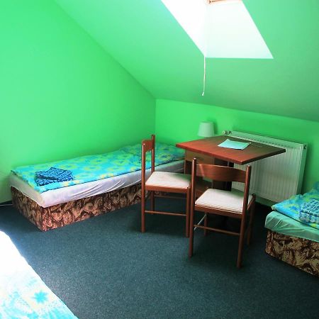 Hotel U Lisky Hostka  المظهر الخارجي الصورة