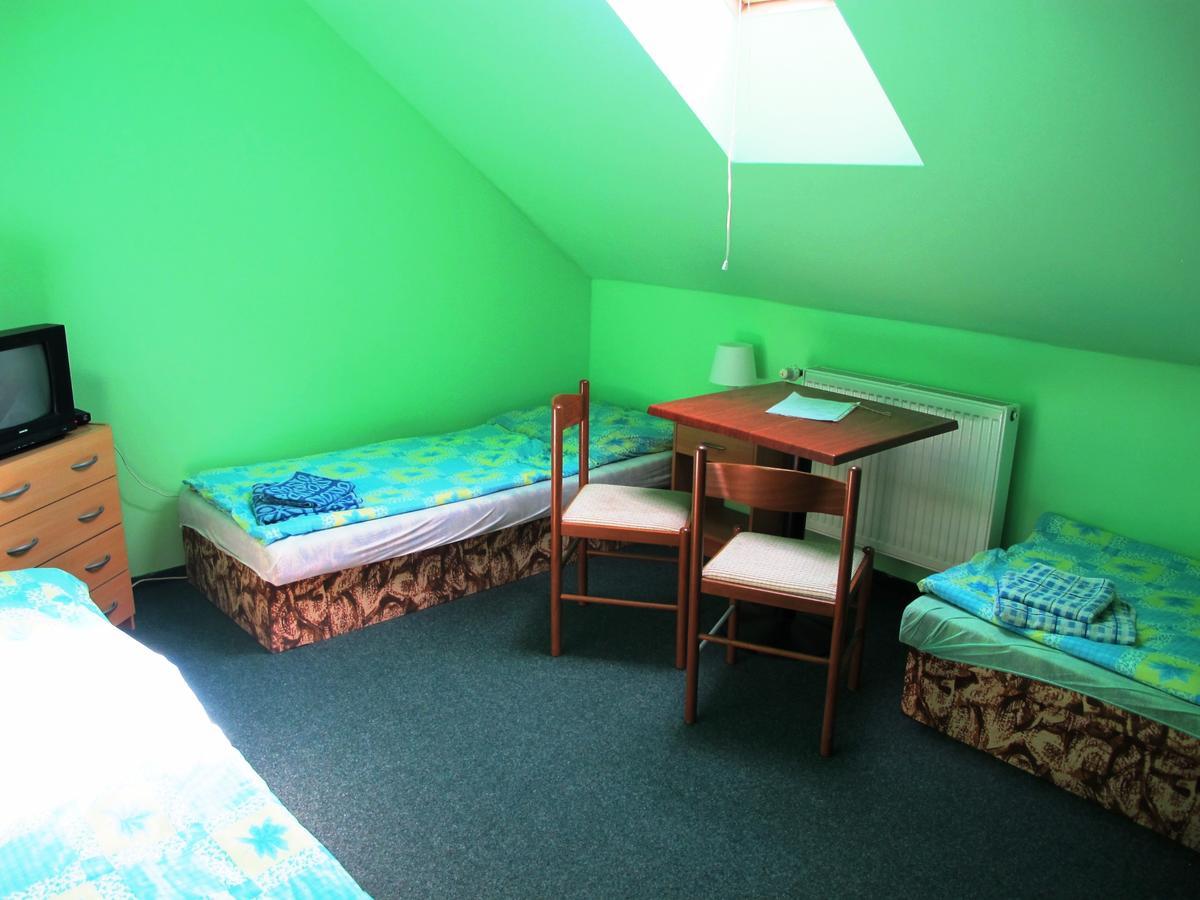 Hotel U Lisky Hostka  المظهر الخارجي الصورة