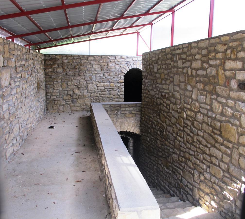 Hotel U Lisky Hostka  المظهر الخارجي الصورة